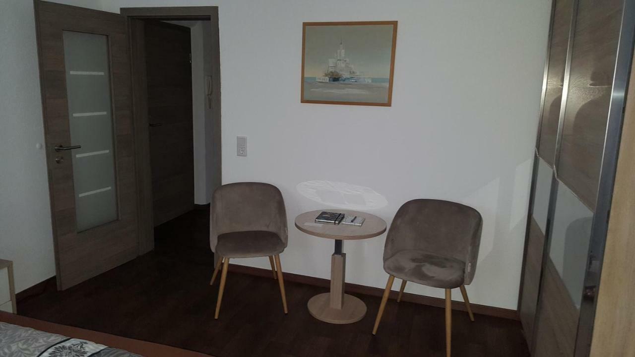 Ferienwohnung Oder Studio Dresden-Neustadt Inkl Parkplatz Mit Balkon Oder Terrasse מראה חיצוני תמונה